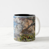 Tasse 2 Couleurs Bodega Head Côte accidentée et sentier (Devant droit)
