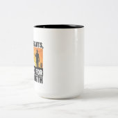 Tasse 2 Couleurs Bold Electrician Funny Lineman (Centre)
