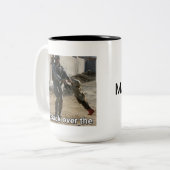 Tasse 2 Couleurs Boue de bordure Maga (Devant gauche)