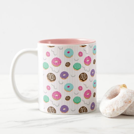 Tasse 2 Couleurs Boulangerie de beignes (Avec donut)