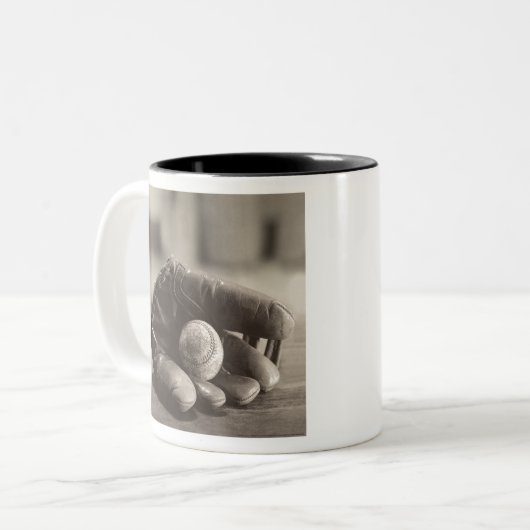 Tasse 2 Couleurs Boule MES01BWD1 dans Mitt.tif (Devant gauche)