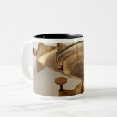 Tasse 2 Couleurs Boussole de découpe (Devant gauche)
