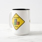 Tasse 2 Couleurs Bricoleur à l'intérieur (panneau d'avertissement d (Devant gauche)