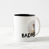 Tasse 2 Couleurs Bruant - Badass (Devant droit)