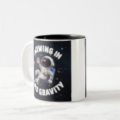 Tasse 2 Couleurs Brûler dans la gravité zéro (Devant gauche)