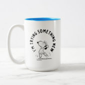 Tasse 2 Couleurs cacahuètes | Snoopy Essayer Quelque Chose De Nouve (Gauche)