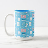 Tasse 2 Couleurs cacahuètes | Snoopy Snow Day Motif (Gauche)