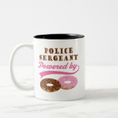 Tasse 2 Couleurs Cadeau drôle de sergent de police (Gauche)