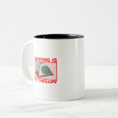 Tasse 2 Couleurs Camping est ma thérapie (Devant gauche)