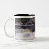 Tasse 2 Couleurs Cascades, route de Kancamagus, blanc (Gauche)