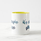 Tasse 2 Couleurs C'est aquarelle d'anniversaire de zodiaque de (Centre)