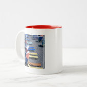 Tasse 2 Couleurs Chaises vides sur la plage (Devant gauche)