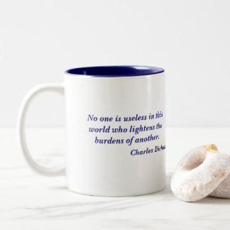 Tasse 2 Couleurs Charles Dickens personne est citation inutile