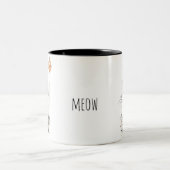 Tasse 2 Couleurs Charming Orange Cat in a Garden Illustration (Centre)