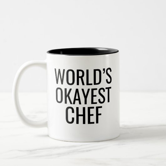 Tasse 2 Couleurs Chef le plus Okayest du monde (Gauche)