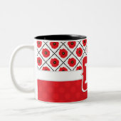 Tasse 2 Couleurs Chic Chic Rouge, Noir & Blanc Poppies Monogramme (Gauche)