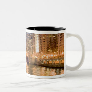 Tasse 2 Couleurs Chicago, Illinois, vue panoramique et rivière Chic
