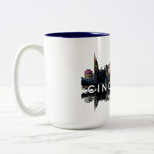 Tasse 2 Couleurs Cincinnati, Ohio en graffiti (Gauche)