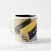 Tasse 2 Couleurs Cinq horloges (Devant gauche)