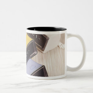 Tasse 2 Couleurs Cinq horloges