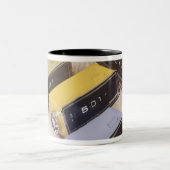 Tasse 2 Couleurs Cinq horloges (Centre)