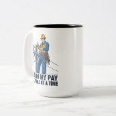 Tasse 2 Couleurs Citation d'électricien travailleur acharné (Devant gauche)