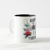 Tasse 2 Couleurs Citation/Discours/libellule inspirationnelle (Devant gauche)