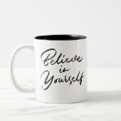 Tasse 2 Couleurs Citation typographique noire Musique motivationnel (Gauche)