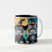 Tasse 2 Couleurs Citrouille de chats perses Halloween drôle (Devant droit)