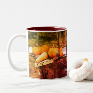 Tasse 2 Couleurs Citrouilles sur un camion Art de la nature Personn