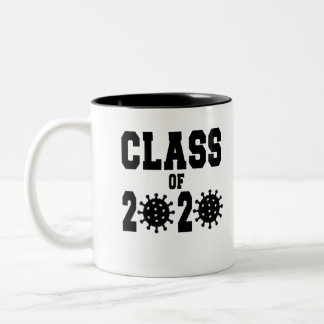 Tasse 2 Couleurs Classe de diplômes 2020 pour le virus de Corona