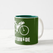 Tasse 2 Couleurs Clivage Bikepacking de visite (Devant droit)