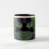 Tasse 2 Couleurs Closeup de Basil frais (Centre)