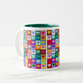 Tasse 2 Couleurs Coeurs multicolores (Devant gauche)