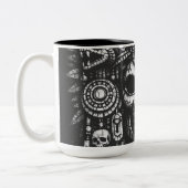 Tasse 2 Couleurs Coiffe de crâne aztèque par BurnsInHell (Gauche)