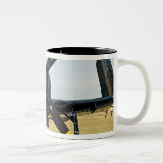 Tasse 2 Couleurs Combattant de transporteur de marine de Bearcat de (Droit)