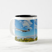 Tasse 2 Couleurs Concorde sur Finals (Devant gauche)