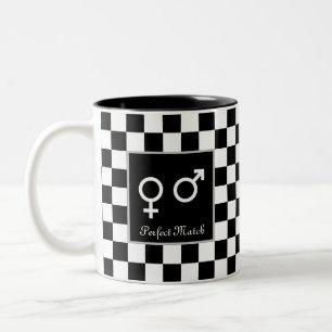 Tasse 2 Couleurs Correspondance parfaite sur échiquier noir et blan