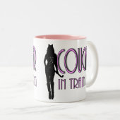 Tasse 2 Couleurs cougar à silhouette chaude tendance en entraînemen (Devant droit)