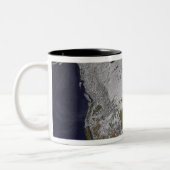 Tasse 2 Couleurs Couverture de neige d'hiver dans l'hémisphère nord (Gauche)