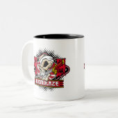 Tasse 2 Couleurs Crâne de kamikaze avec l'épée japonaise (Devant gauche)