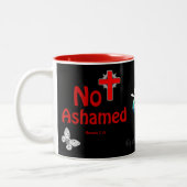 Tasse 2 Couleurs Croix et papillons non honteux gotGod316.com (Gauche)