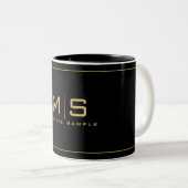 Tasse 2 Couleurs Custom Name Monogram Elegant Black And Gold (Devant droit)