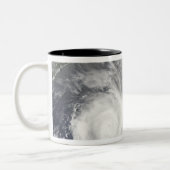 Tasse 2 Couleurs Cyclones tropicaux Eric et Fanele 2 (Gauche)