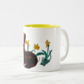 Tasse 2 Couleurs Daffodiques de lapins de printemps (Devant droit)