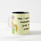 Tasse 2 Couleurs Dainty Garbage Kitty (Devant gauche)