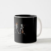 Tasse 2 Couleurs Dance-cadeaux|Halloween Dance Macabre Witch Skelet (Devant droit)