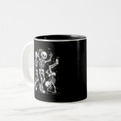 Tasse 2 Couleurs Dancing Skeletons Dance Challenge Halloween (Devant gauche)