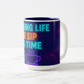 Tasse 2 Couleurs 🖥️☕ Debugging Life One Sip at a Time – Neon Tech  (Devant droit)
