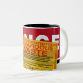 Tasse 2 Couleurs Déchets dangereux (Devant droit)